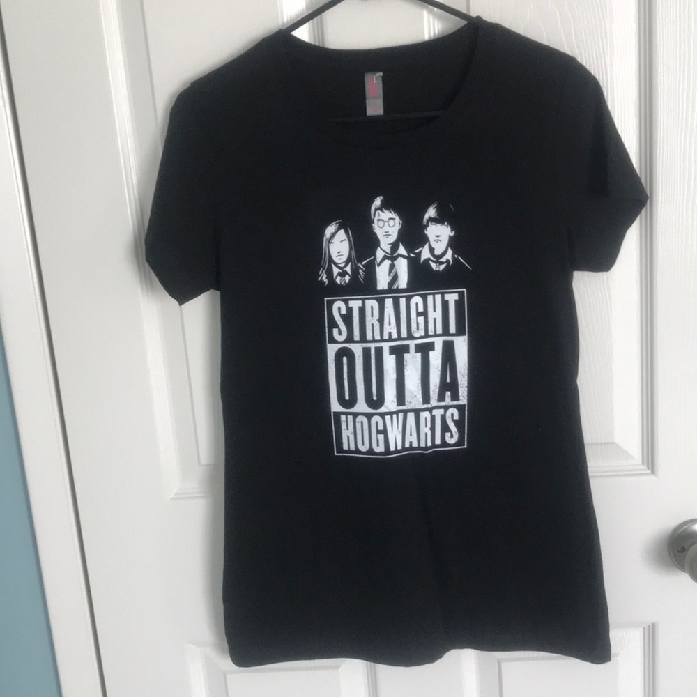 Size small, Straight outta Hogwarts Tshirt